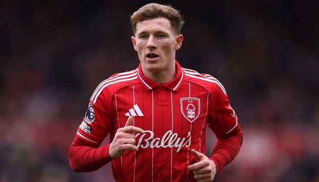 Elliot Anderson là mục tiêu chuyển nhượng hàng đầu của Man United.