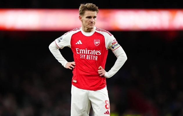 Odegaard rèn luyện bản thân bằng VR