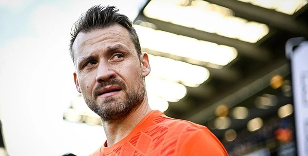  Simon Mignolet sẽ giải nghệ sau mùa giải này