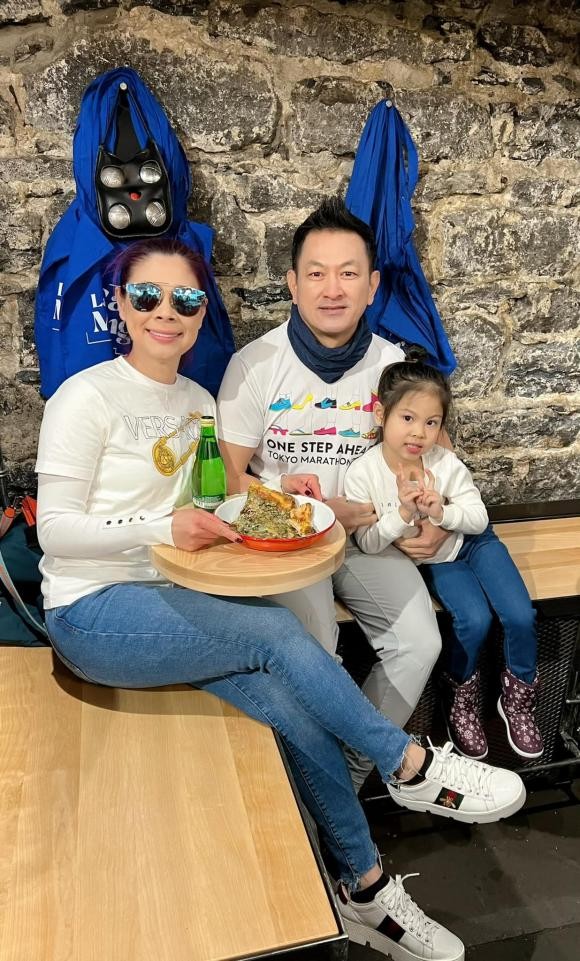 338001751_918824702766543_9163673592038109664_n-ngoisaovn-w1236-h2048