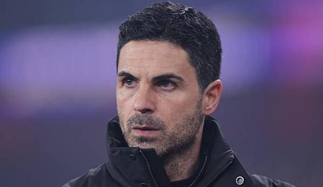 Mikel Arteta úp mở về vị trí thủ môn của Arsenal ở trận đấu với Southampton.
