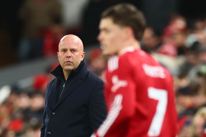 Slot đang đối diện nhiều khó khăn ở Liverpool.