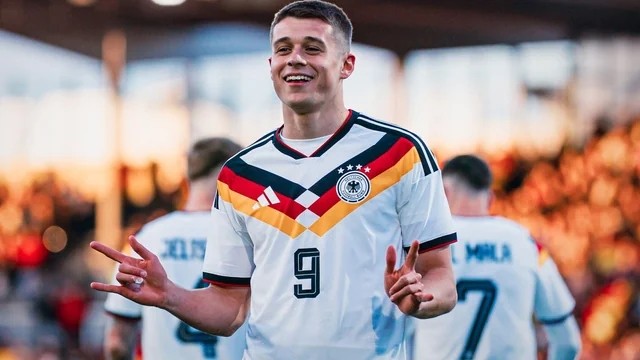 Nicolo Tresoldi lọt tầm ngắm Tottenham và Arsenal.