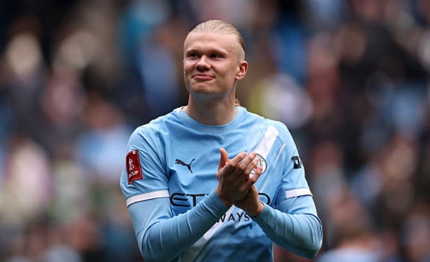 Haaland ghi dấu ấn với cú hat-trick.