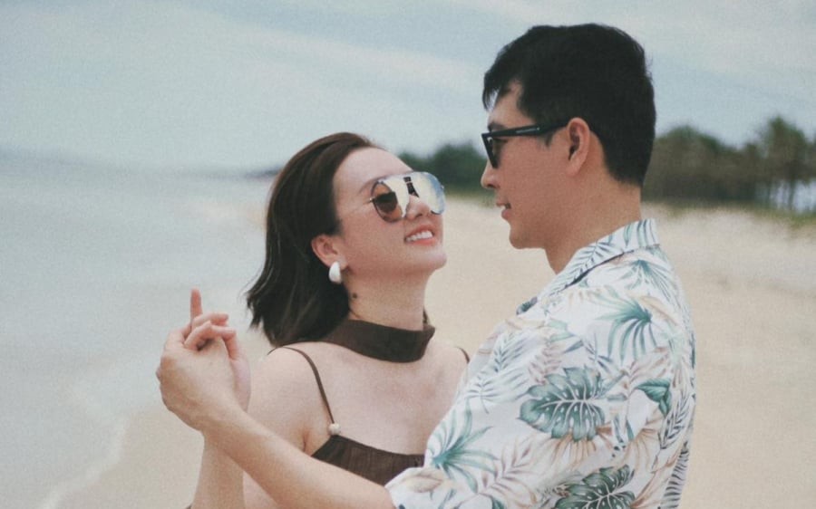 Hương Giang nói về việc công khai chồng hơn 11 tuổi  