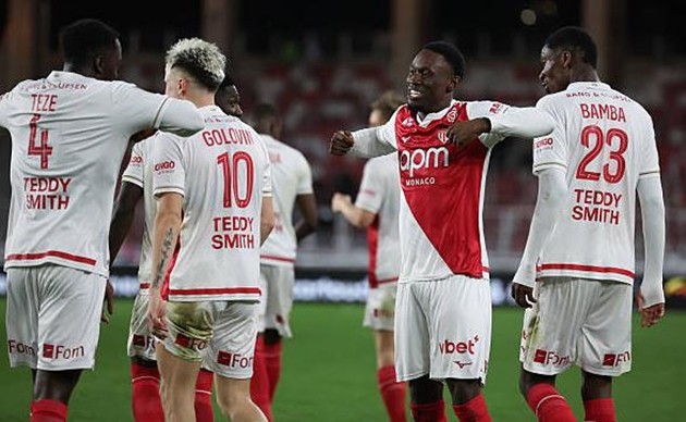Folarin Balogun là niềm hy vọng trên hàng công Monaco.