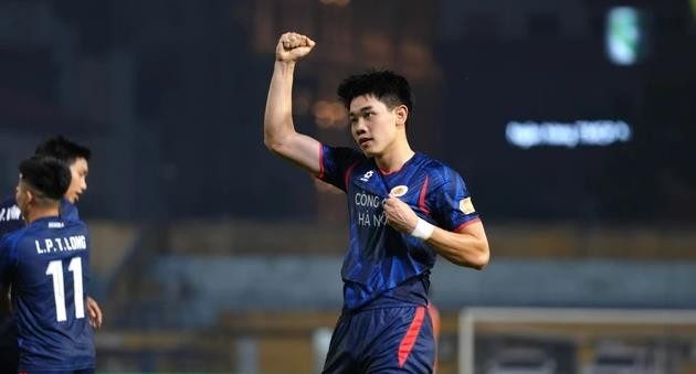 Đình Bắc tỏa sáng trong thắng lợi hủy diệt của Công an Hà Nội.