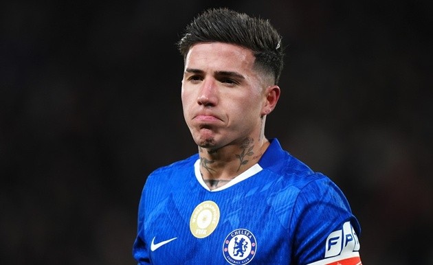 Chelsea vẫn chưa gia hạn với Enzo Fernandez