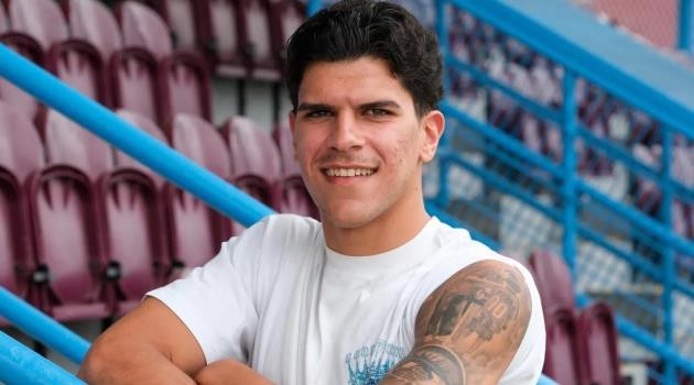 Mateus Fernandes luôn biết ơn người thầy quá cố .