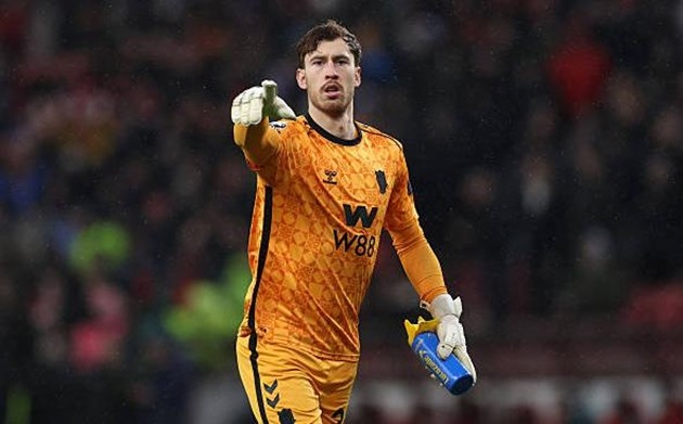 Robin Roefs nằm trong tầm ngắm của Chelsea.