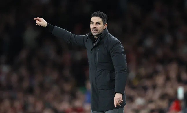 Arsenal sẽ gặp Sporting ở tứ kết C1.