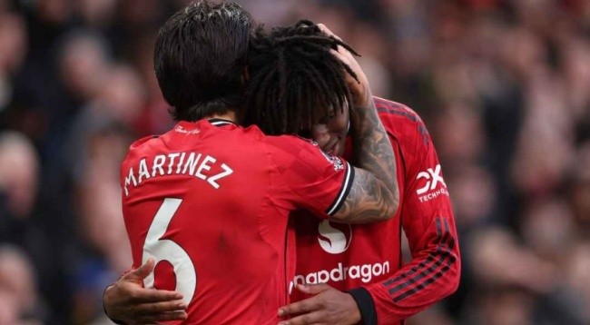 Bộ đôi Martinez và Dorgu.