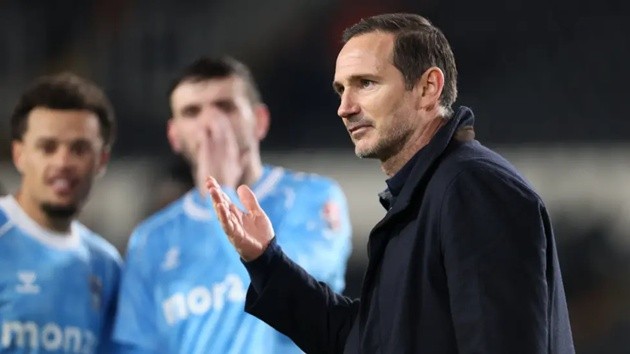 Coventry của Lampard sáng cửa lên Ngoại hạng Anh