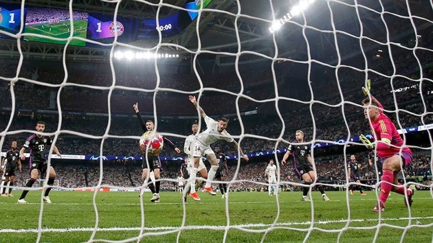 Bernabeu là nơi chứng kiến Joselu tiễn Bayern Munich vào mùa giải 2023/24