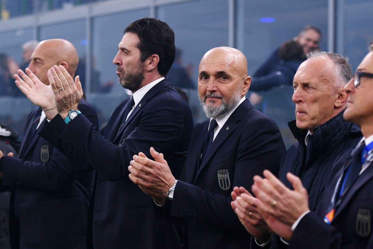 Bóng đá Ý sạch bóng ở C1, World Cup.