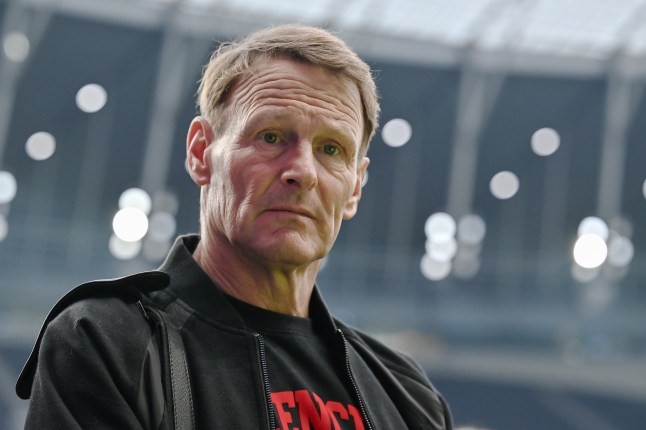 Sheringham thừa nhận Rashford đã tỏa sáng ở Barcelona 