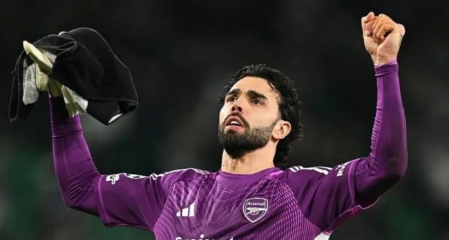 Raya thi đấu xuất thần.