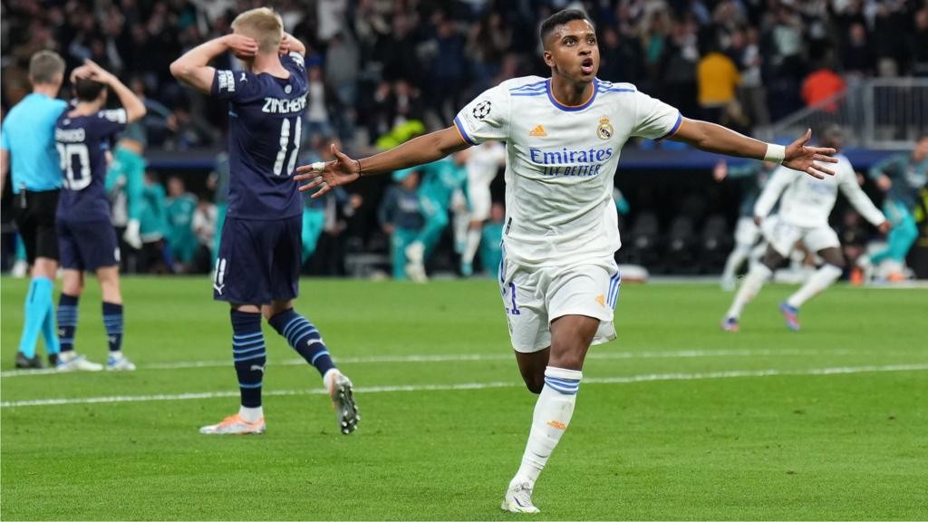 Rodrygo biến 120 giây thành cú sốc Man City.