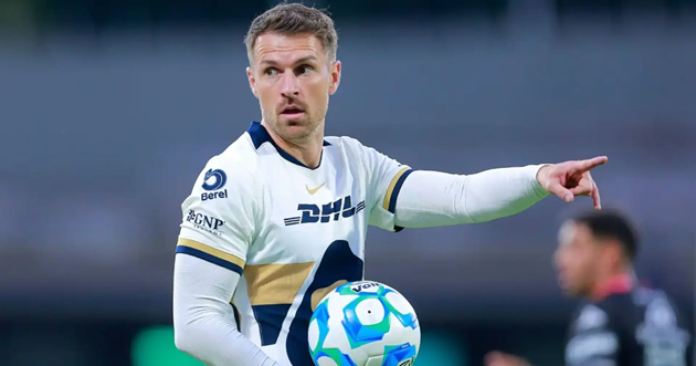 Ramsey là mẫu tiền vệ tài hoa và được rất nhiều người hâm mộ bóng đá yêu mến.