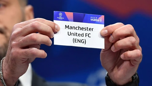 MU rộng cửa tham dự Champions League mùa tới.