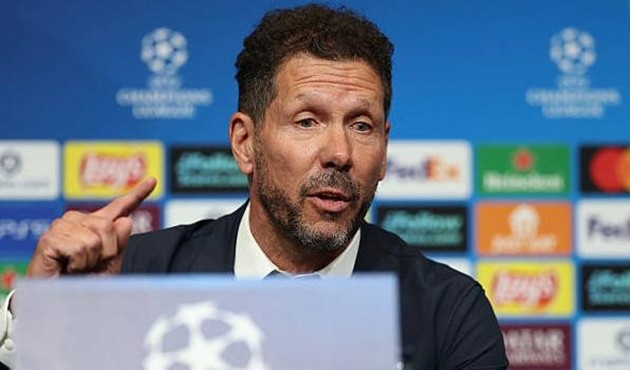 Diego Simeone lên tiếng về điểm yếu của Barcelona.