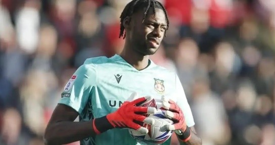 Okonkwo chuyển sang khoác áo Nigeria.