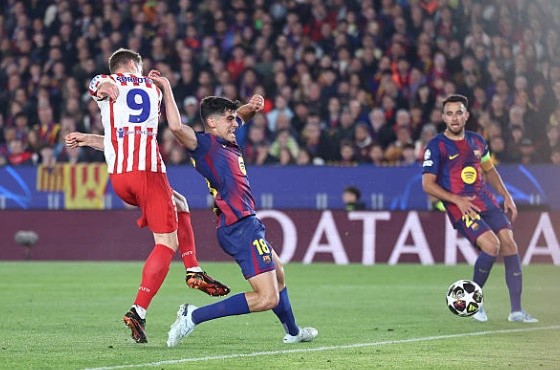 Gerard Martin (6.5): Thi đấu khá điềm tĩnh trong phần lớn thời gian trận đấu. Dẫu vậy, Martin vẫn mắc lỗi vị trí khi để Sorloth băng cắt ghi bàn, một bài học đắt giá cho cầu thủ trẻ tại đấu trường đỉnh cao.