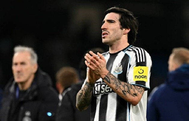 Newcastle hét giá Tonali khá cao.