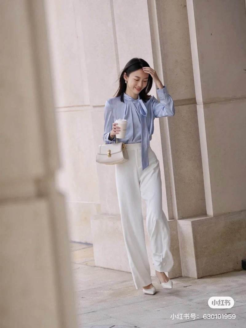 Cách phối này tạo cảm giác “clean fit” – tối giản nhưng vẫn tinh tế và hiện đại.