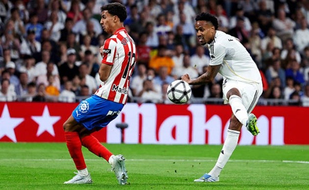 Eder Militao (6.6): Một giờ thi đấu chắc chắn trong lần đá chính đầu tiên kể từ tháng 12. Một màn trở lại đáng khích lệ để xây dựng niềm tin.