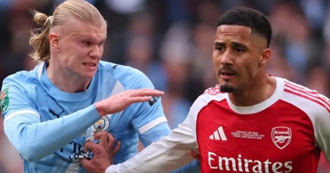 Arsenal đua tranh chức vô địch với Man City.