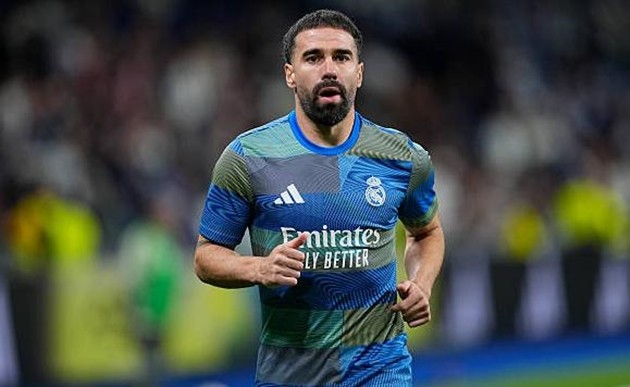 Dani Carvajal đối mặt cáo buộc trốn thuế cùng dàn sao Tây Ban Nha.