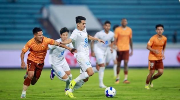 HAGL có trận đấu quả cảm trên sân Thiên Trường.