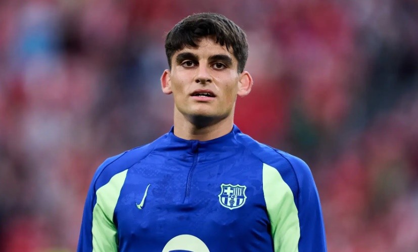 Martin cũng đã cho thấy tài năng của mình trong vai trò hậu vệ trái.