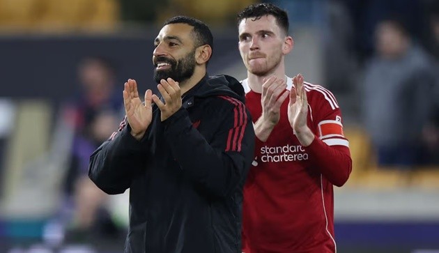 Salah và Robertson không còn ở Liverpool vào mùa giải tới