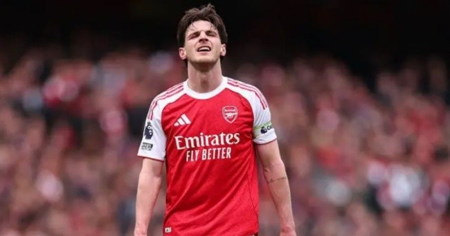 Arsenal có dấu hiệu hụt hơi.