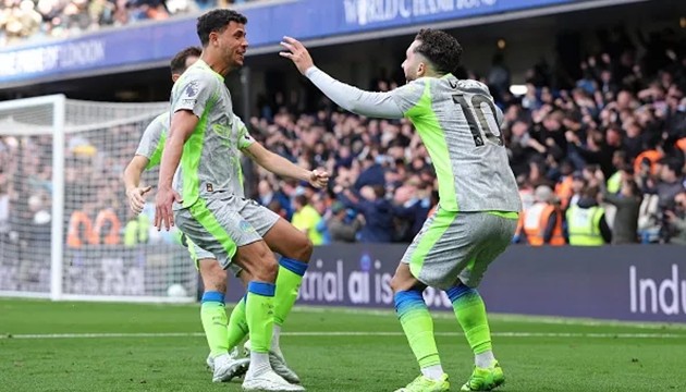 Man City vừa đánh bại Chelsea 3-0.