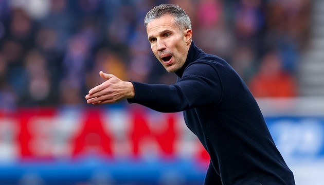 Van Persie là một trong những ứng viên tiềm năng dẫn dắt Man United/