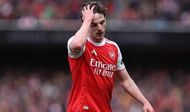 Arsenal phải đề phòng với sự thăng hoa của Manchester City trong thời gian qua.