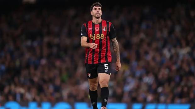 Marcos Senesi gây ấn tượng trong mắt tuyển trạch viên MU.