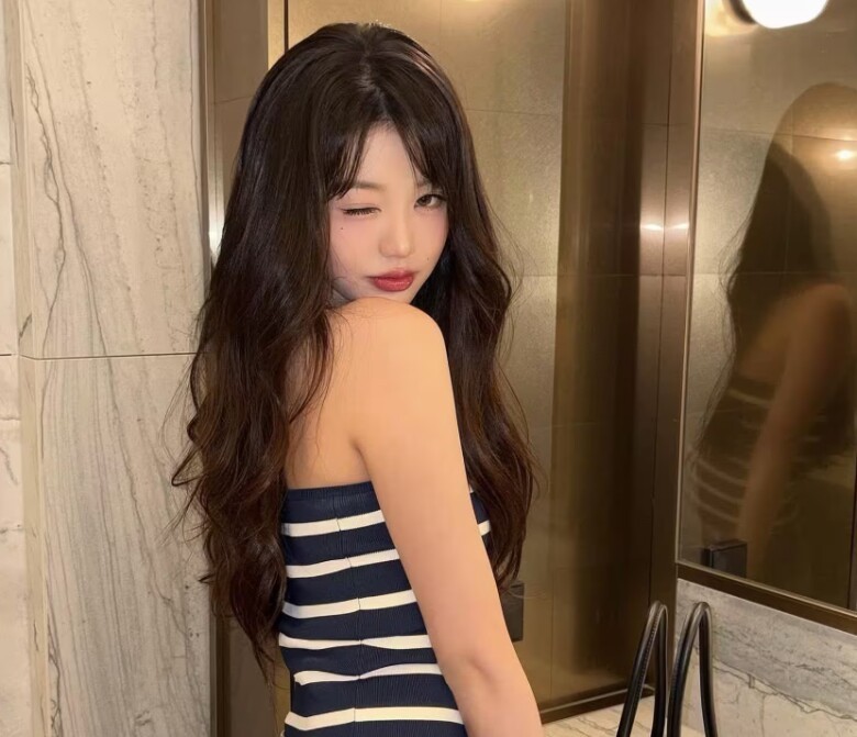 Điểm mạnh của kiểu tóc này nằm ở khả năng tạo độ phồng tự nhiên mà vẫn giữ được sự mềm mại.