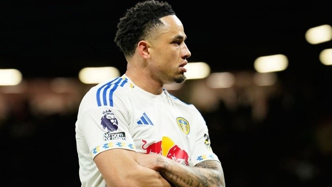 Noah Okafor ghi 2 bàn cho Leeds United.