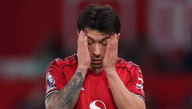 Lisandro bất ngờ vì bản thân bị truất quyền thi đấu.