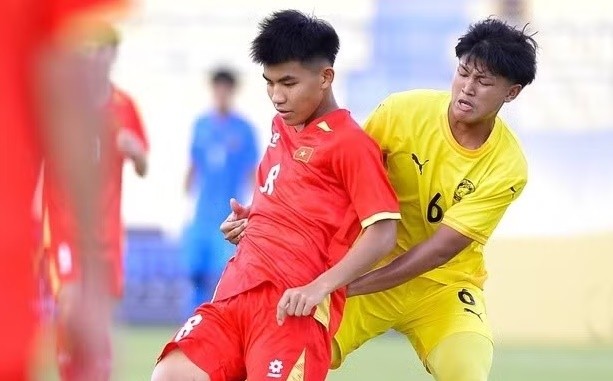  U17 Việt Nam dễ dàng giành thắng lợi trước U17 Malaysia.