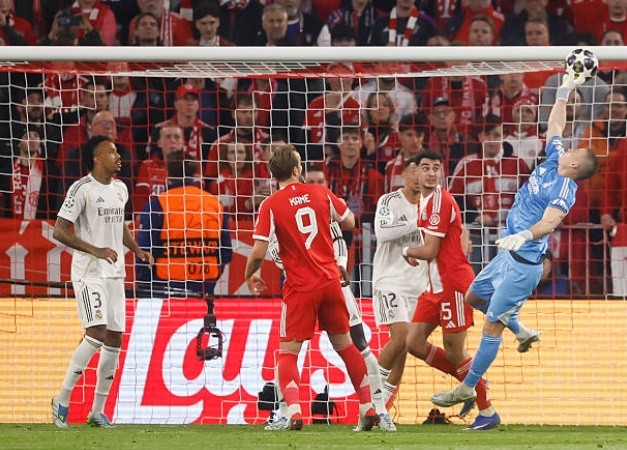 Thủ môn: Andriy Lunin (5.7) Một đêm thi đấu vất vả đối với thủ thành người Ukraine. Dù có một vài pha cứu thua đáng chú ý, Lunin đã mắc lỗi vị trí trong bàn thua đầu tiên khi để Pavlovic gây áp lực trực tiếp. Việc phải vào lưới nhặt bóng tới 4 lần khiến điểm số của anh bị kéo xuống thấp.