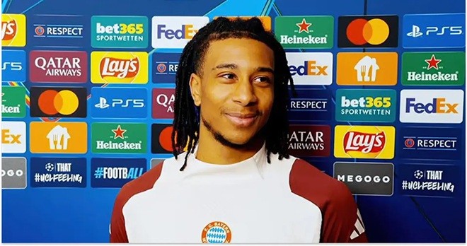  Olise đã ghi một bàn thắng ở thời gian cuối.