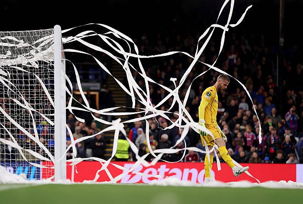 De Gea và các đồng đội khó lật ngược thế cờ.