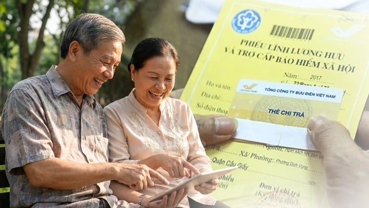 Ở phương án thứ nhất, từ ngày 1/7, một số nhóm đối tượng được điều chỉnh tăng 4,5% và cộng thêm 200.000 đồng mỗi tháng so với mức hưởng của tháng 6/2026. Các nhóm còn lại được tăng 8%. 