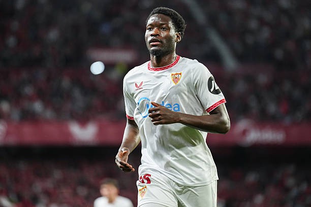 Agoume đáng để Man Utd cân nhắc. 