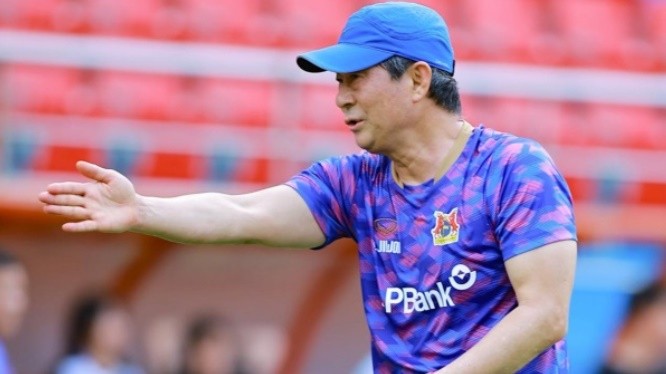 HLV Bae Ji-won cho thấy tham vọng rất lớn.